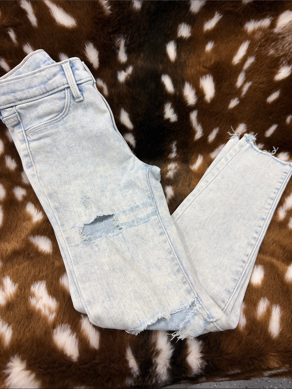 Old Navy Light Blue Distressed Kids Jeans